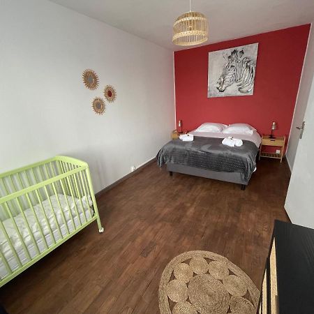 Tegmen, Joli Appartement Au Calme Caen Buitenkant foto