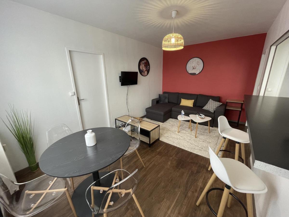 Tegmen, Joli Appartement Au Calme Caen Buitenkant foto